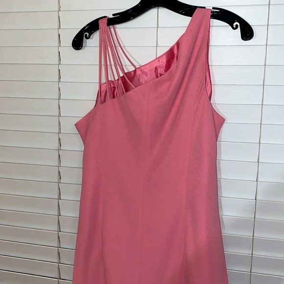 Summer dress - Picture 3 of 6